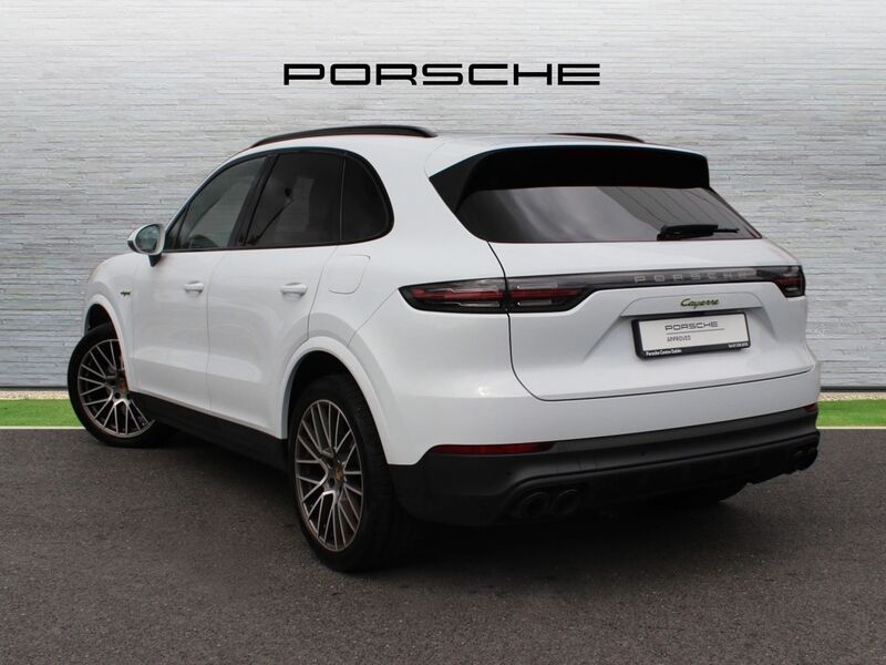 More views of Porsche Cayenne