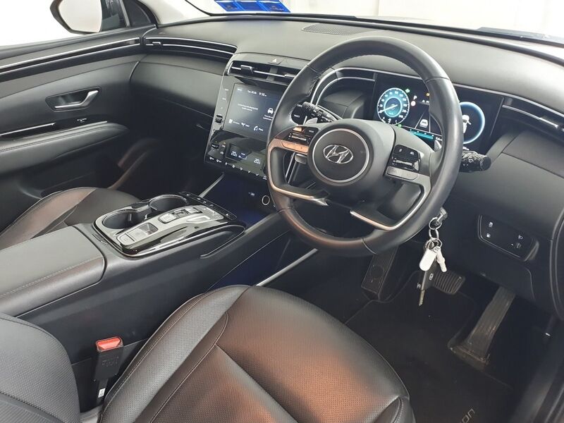 More views of Hyundai Tucson