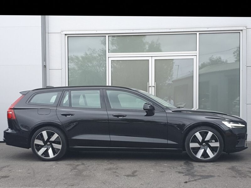 More views of Volvo V60