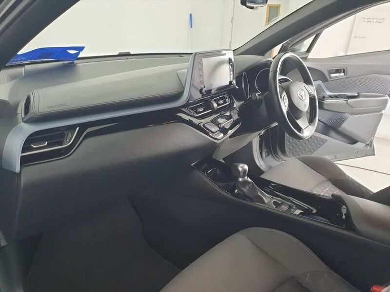 More views of Toyota C-HR