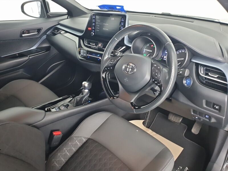 More views of Toyota C-HR