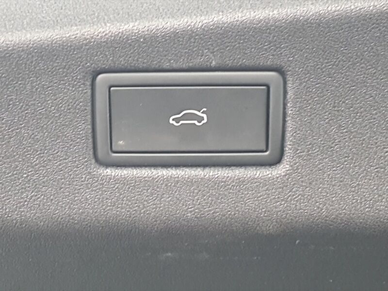More views of Volkswagen ID.7
