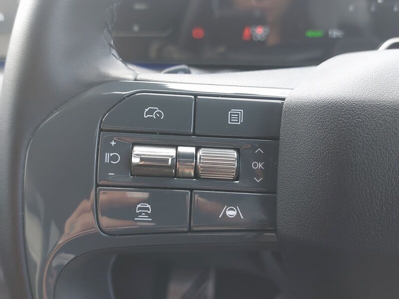 More views of Kia EV9