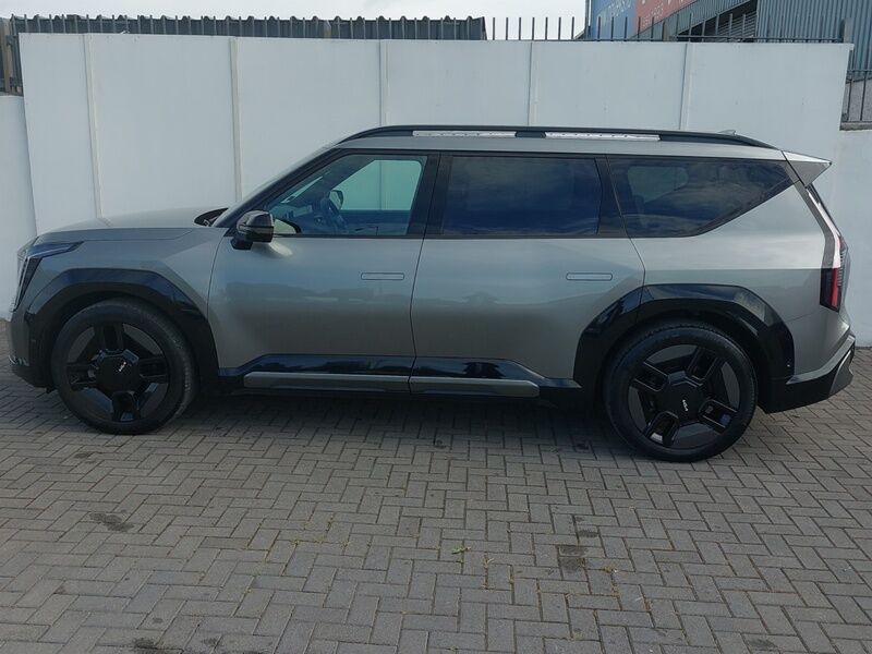 More views of Kia EV9
