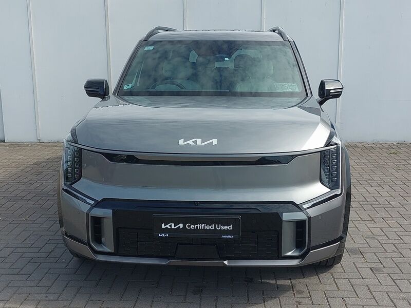 More views of Kia EV9