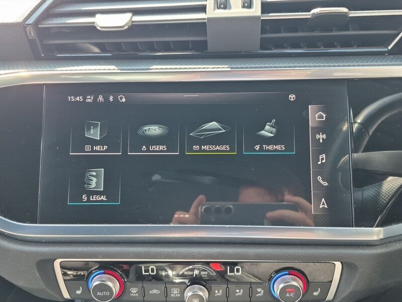 More views of Audi Q3