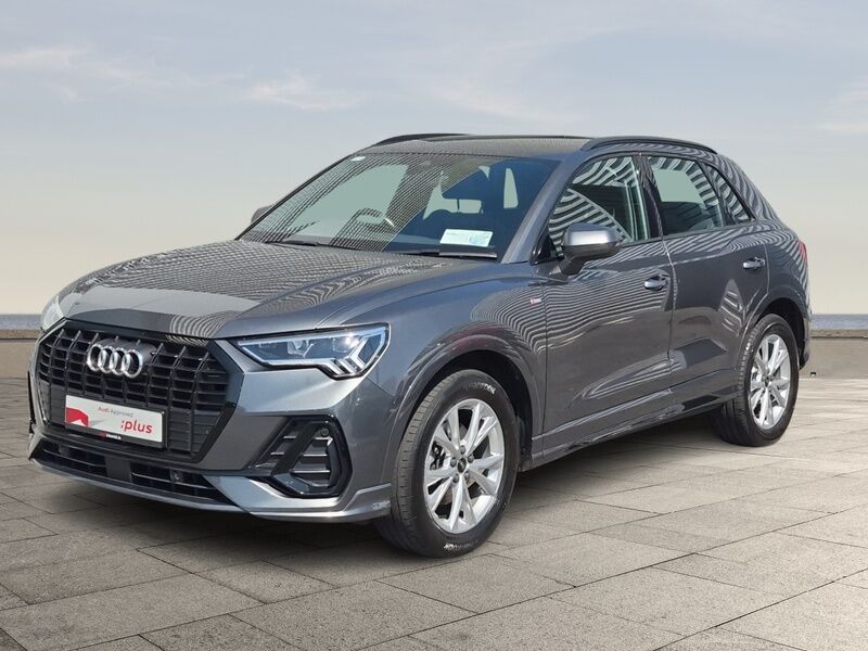 More views of Audi Q3