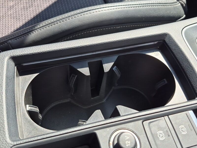 More views of Audi Q3