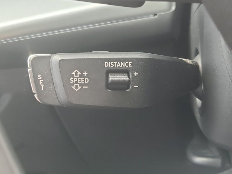 More views of Audi Q3