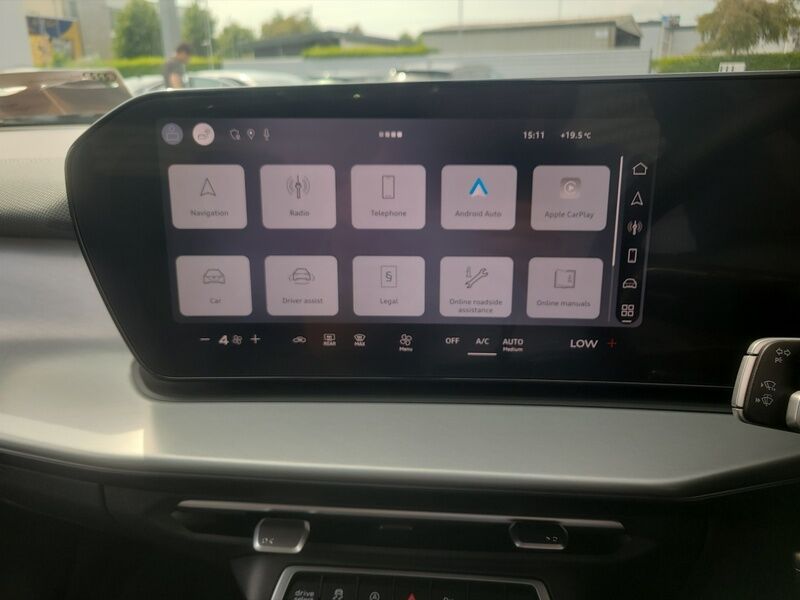 More views of Audi Q3