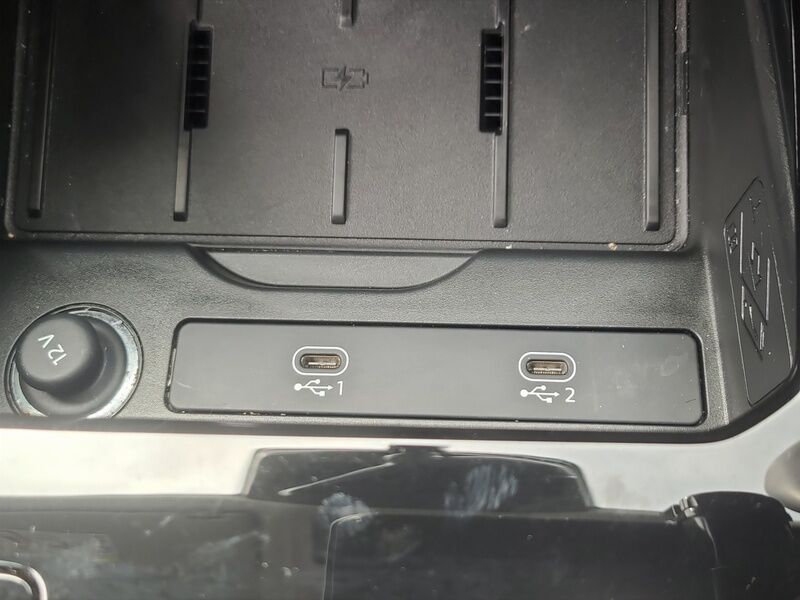 More views of Audi Q3