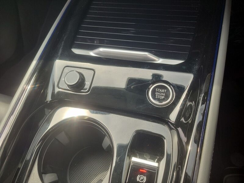 More views of Audi Q3