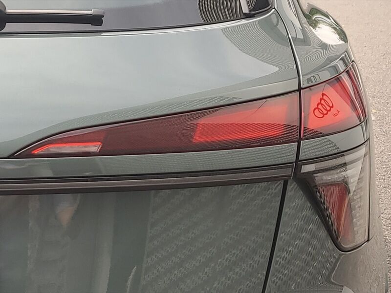 More views of Audi Q3