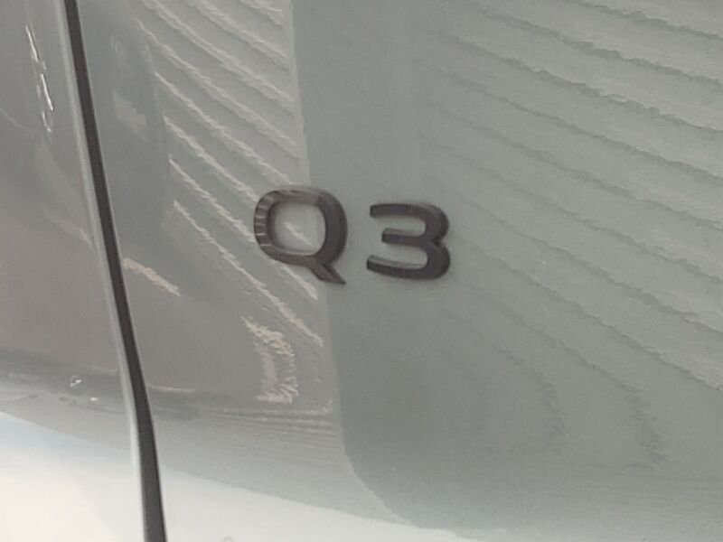 More views of Audi Q3