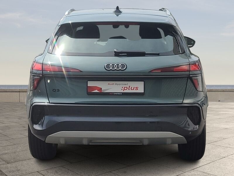 More views of Audi Q3