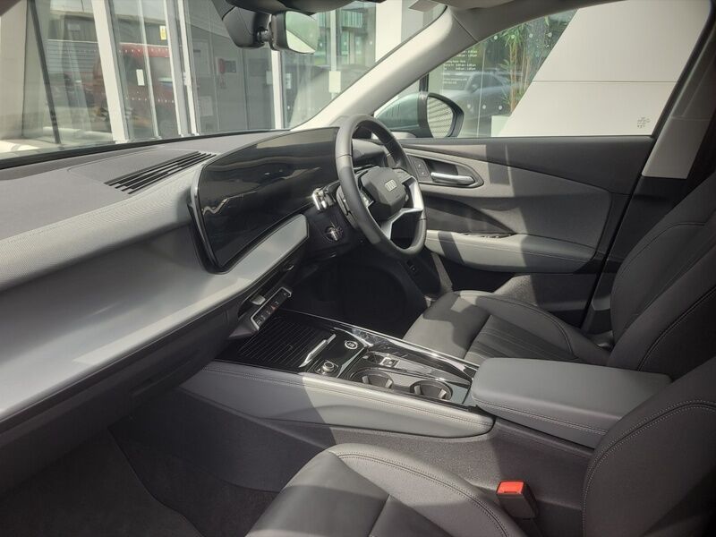 More views of Audi Q3
