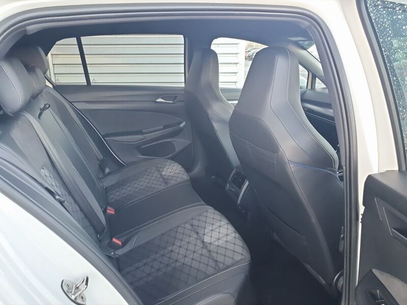 More views of Volkswagen Golf