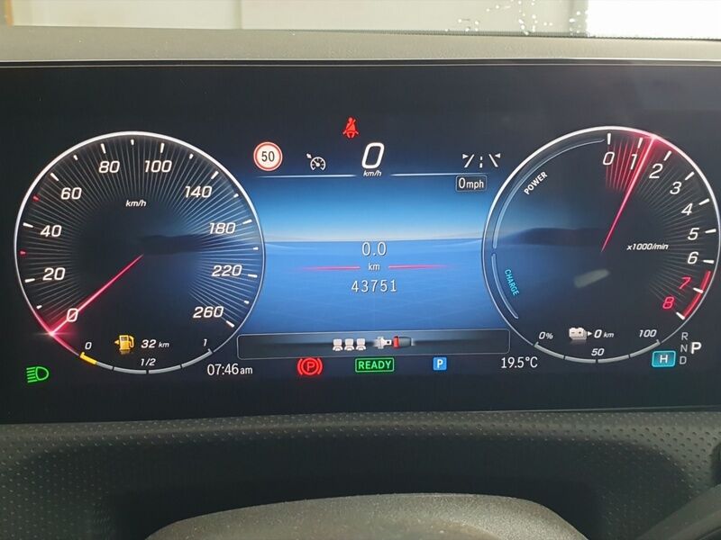 More views of Mercedes-Benz CLA