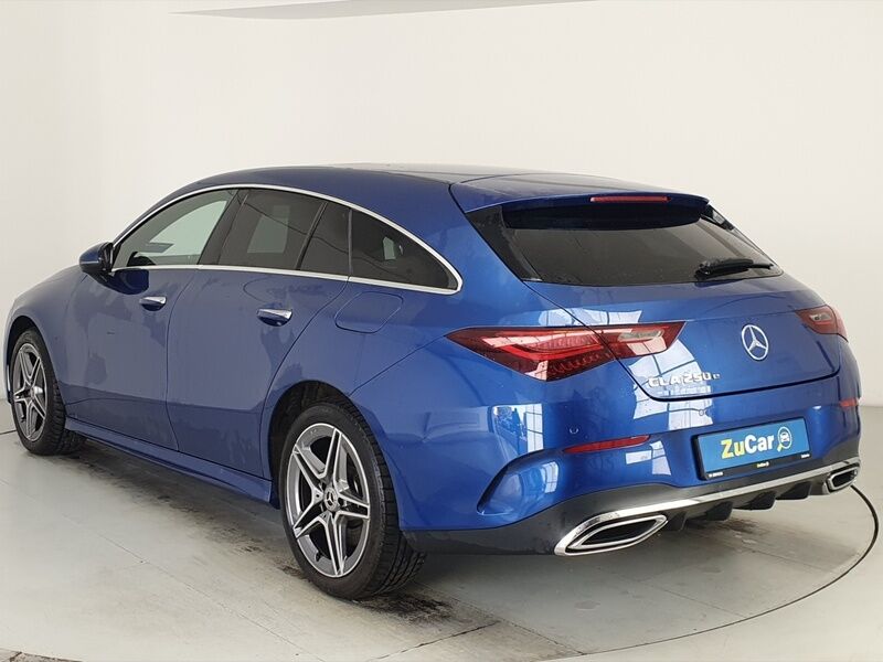 More views of Mercedes-Benz CLA