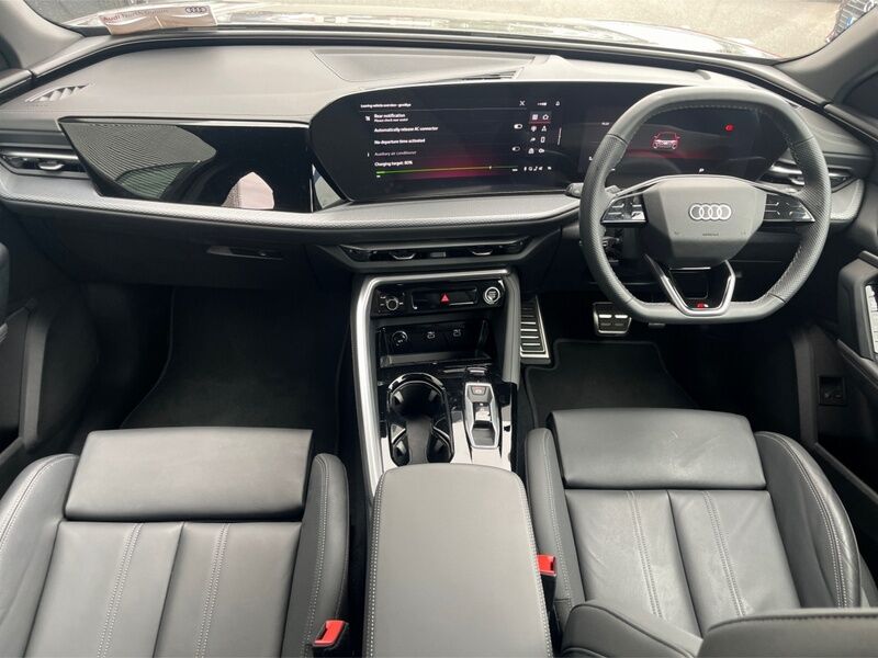 More views of Audi Q5