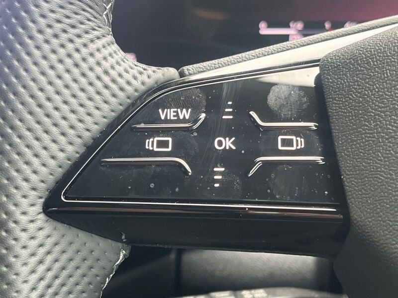 More views of Audi Q5