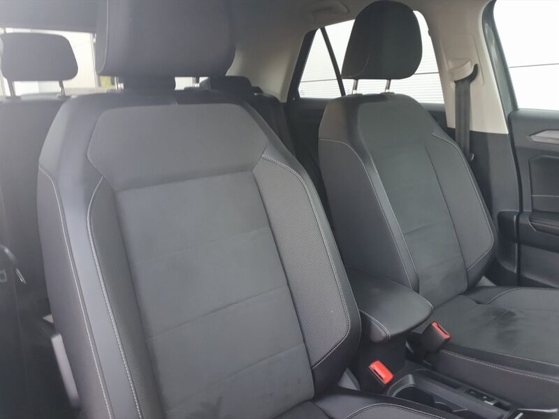 More views of Volkswagen T-Roc