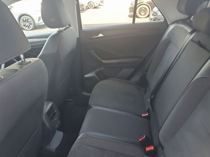 More views of Volkswagen T-Roc