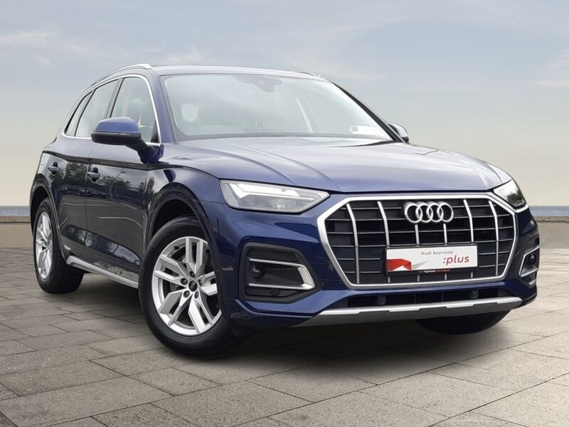 More views of Audi Q5