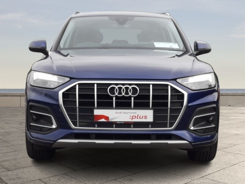 More views of Audi Q5