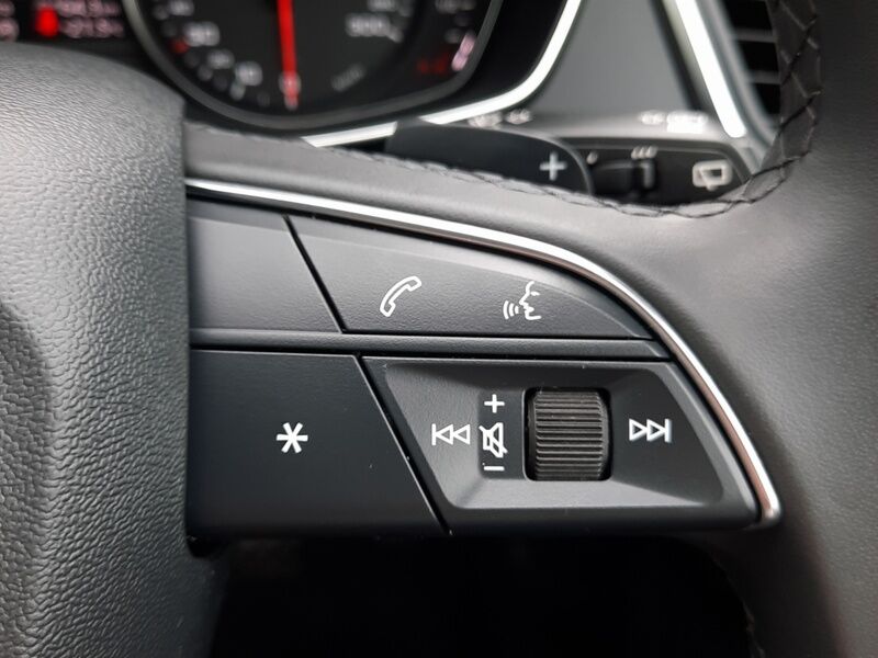 More views of Audi Q5
