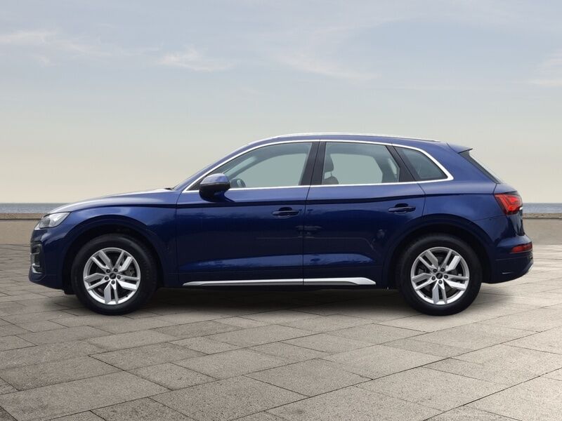 More views of Audi Q5