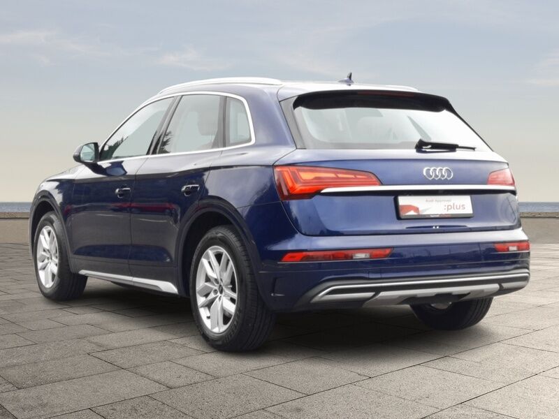 More views of Audi Q5