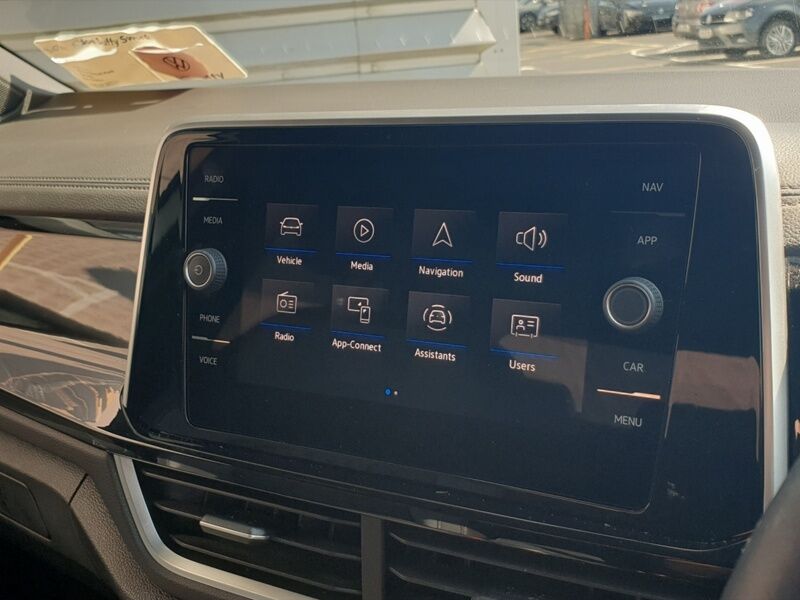 More views of Volkswagen T-Roc