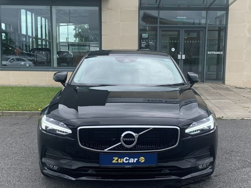 More views of Volvo S90
