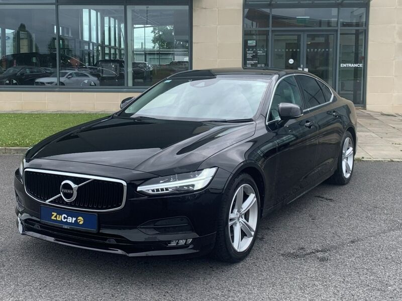 More views of Volvo S90