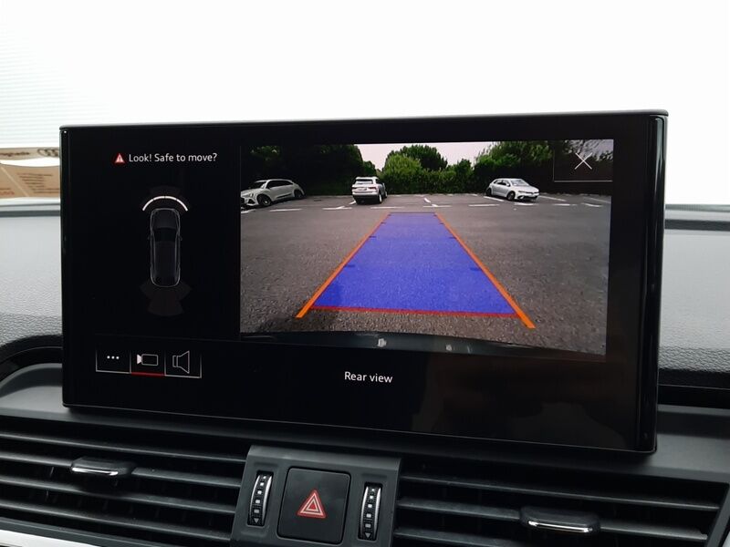 More views of Audi Q5