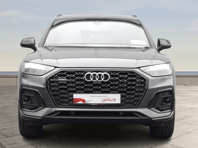 More views of Audi Q5