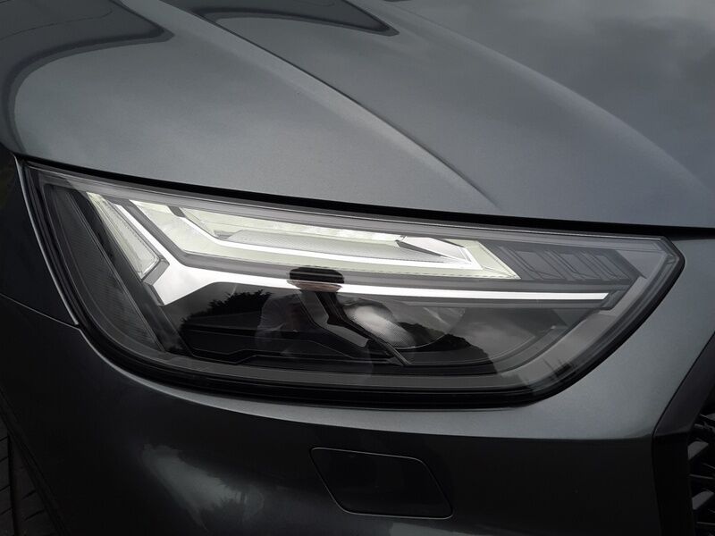More views of Audi Q5