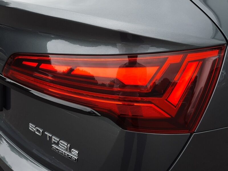 More views of Audi Q5