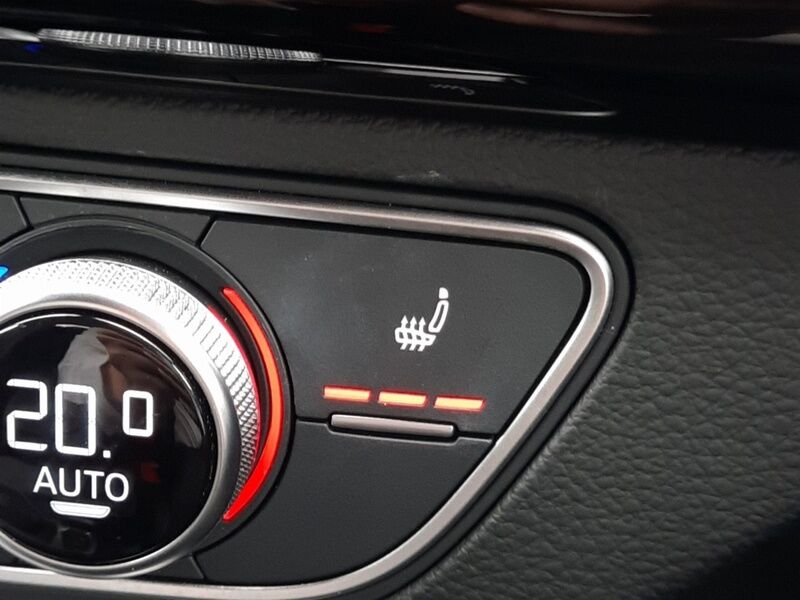 More views of Audi Q5