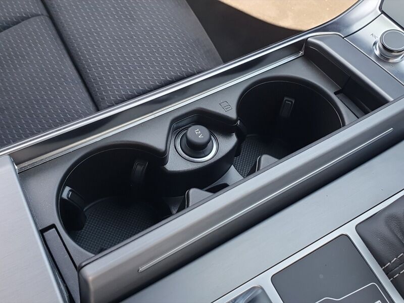 More views of Audi A6