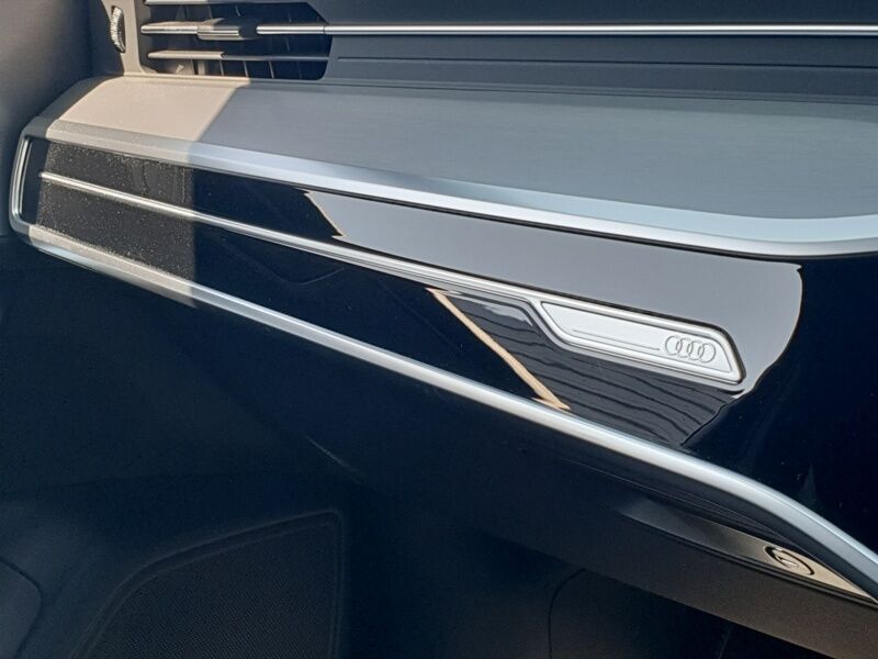 More views of Audi A6