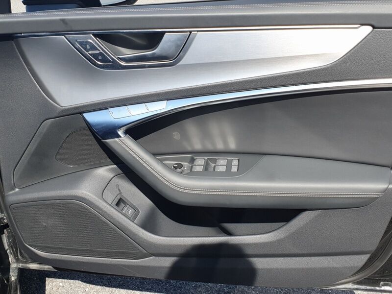 More views of Audi A6