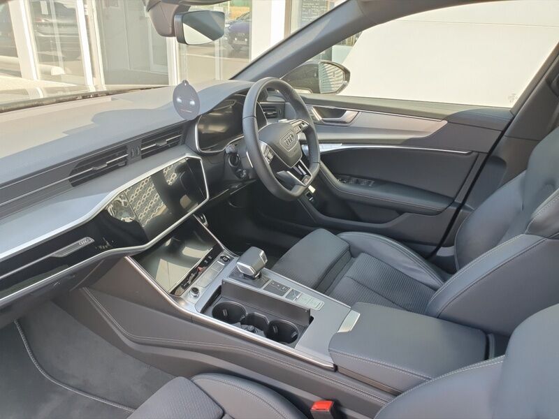 More views of Audi A6