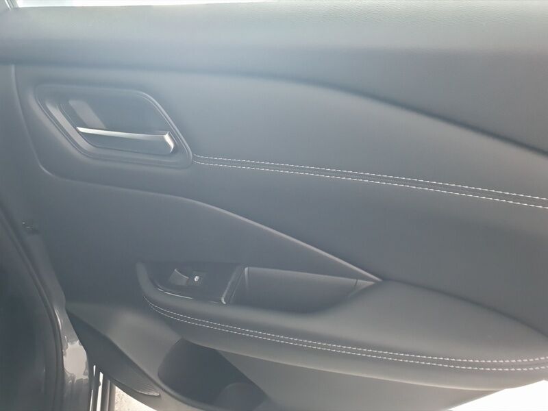 More views of Nissan Qashqai