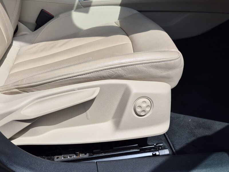 More views of Audi A4