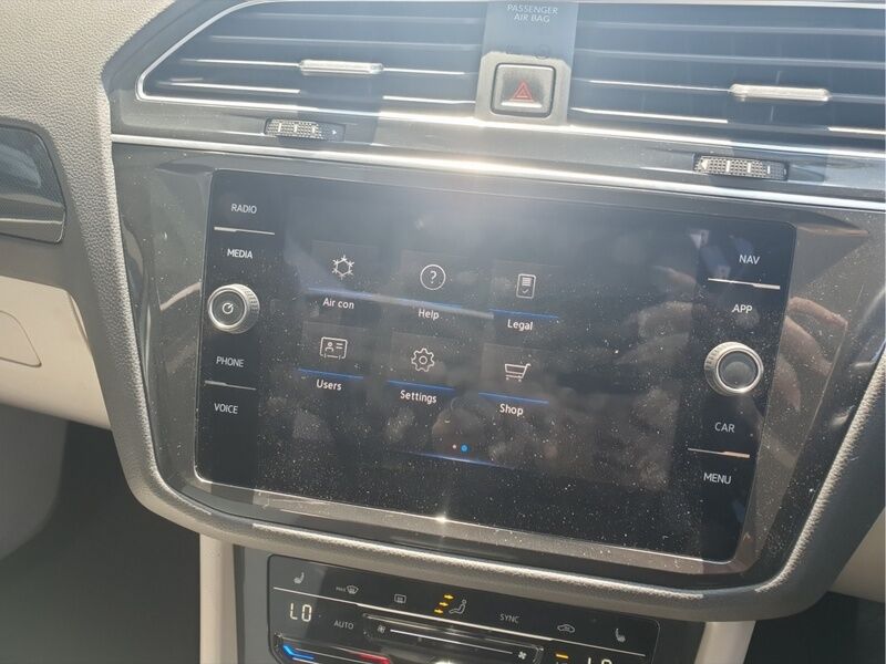 More views of Volkswagen Tiguan