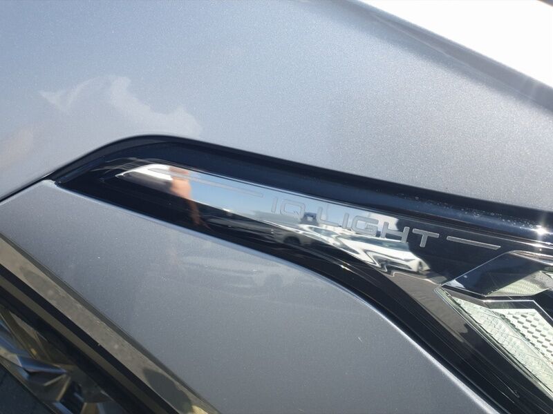 More views of Volkswagen Tiguan