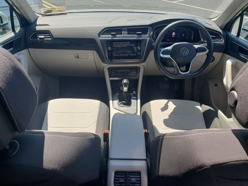 More views of Volkswagen Tiguan