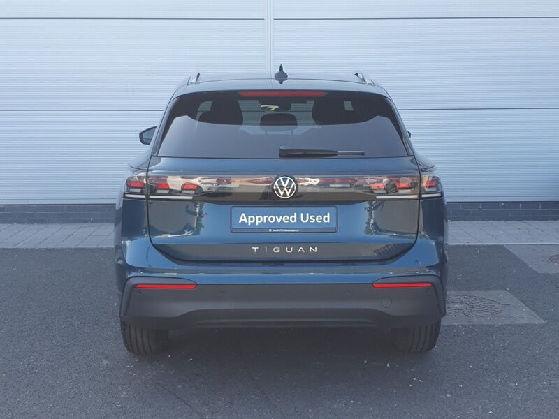 More views of Volkswagen Tiguan